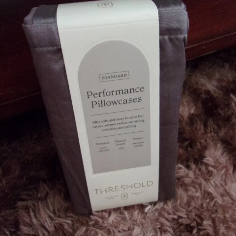 Threshold 400 Thread Count Solid Performance Pillowcase Set Standard New